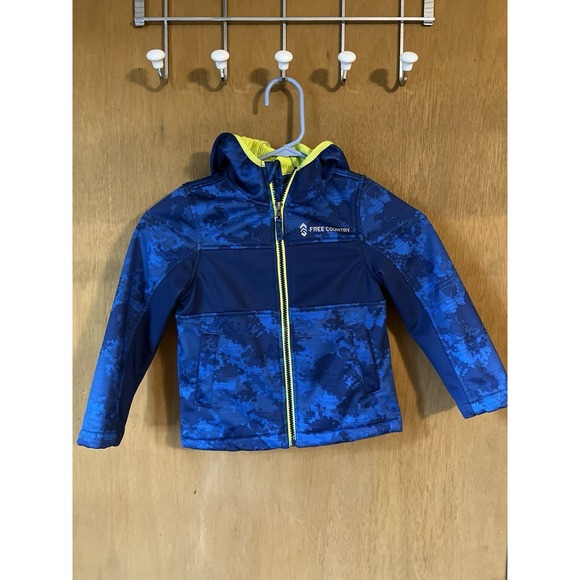 Free Country Other - Free Country Boys Softshell Jacket Size 4 Hooded Outdoor Coat